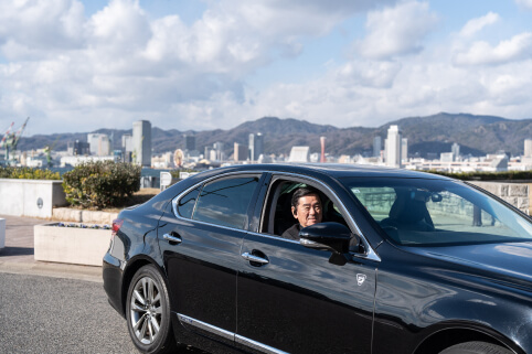 レクサス lexus-ls500h-ls600h スライド1
